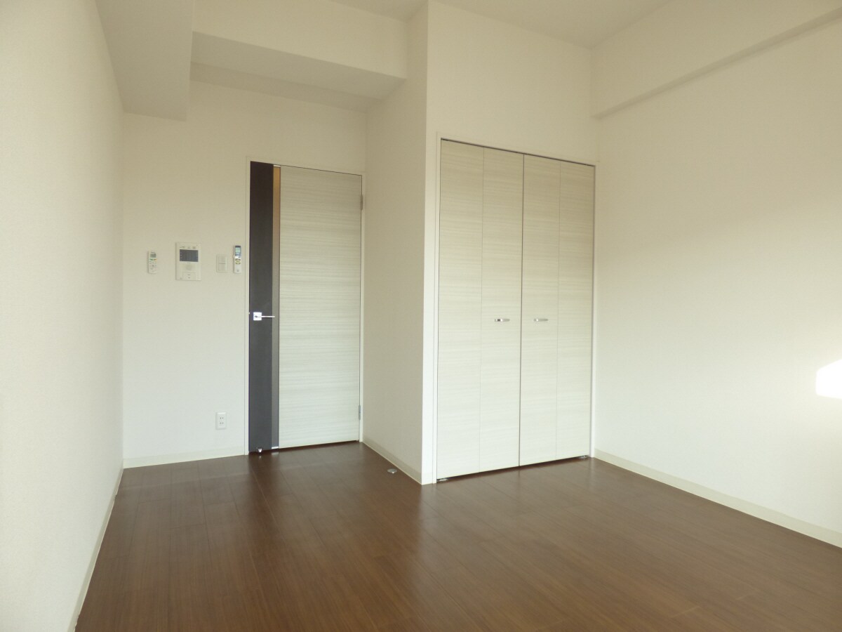 キレイなフローリング クレアドル須磨Ⅲ