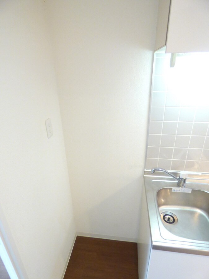 冷蔵庫置場 クレアドル須磨Ⅲ