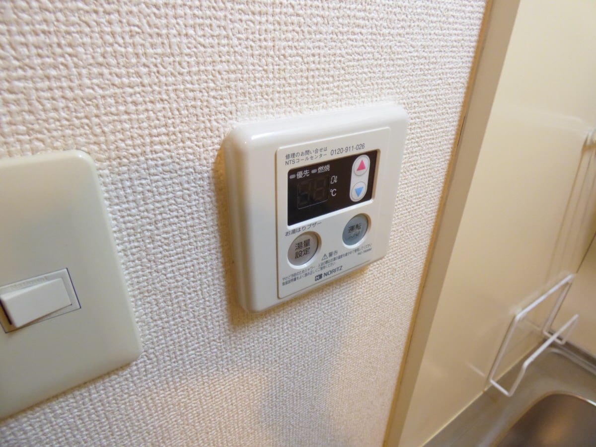 給湯器リモコン 須磨パークアヴェニュー
