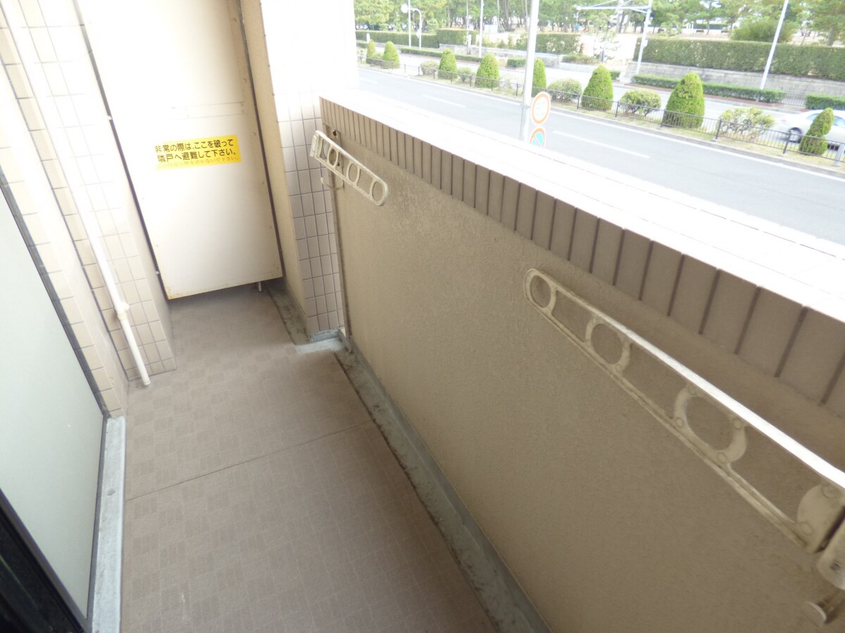 南向きバルコニーで日当たり良好 須磨パークアヴェニュー