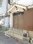 入口 離宮前町１丁目アパート