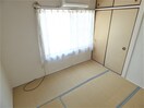 明るい和室 離宮前町１丁目アパート