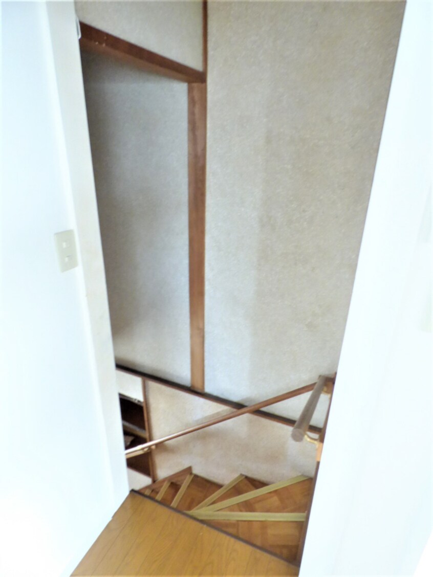 階段 離宮前町１丁目アパート