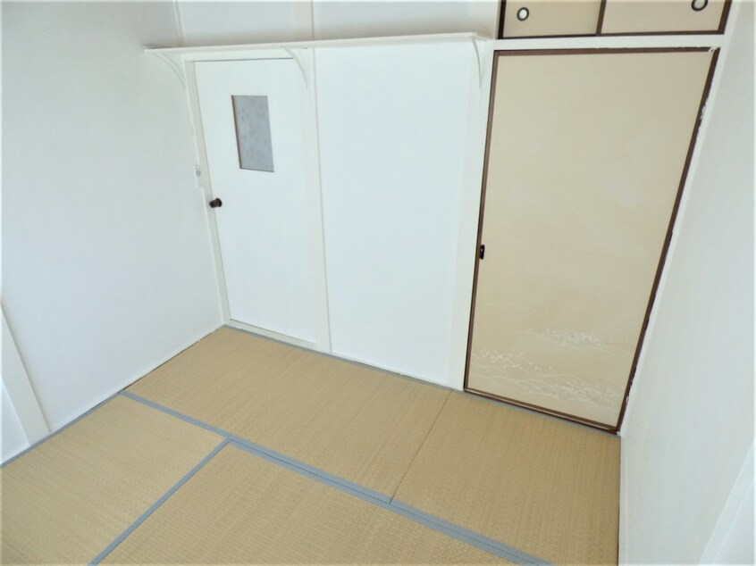 キレイな和室 離宮前町１丁目アパート