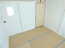 落ち着きのある和室 離宮前町１丁目アパート