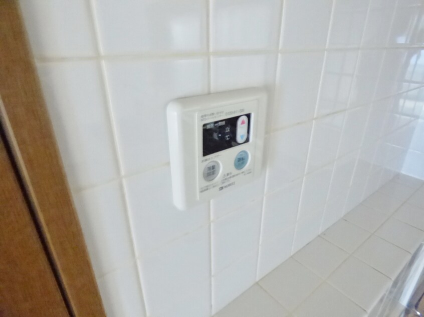 給湯器リモコン エクレール衣掛