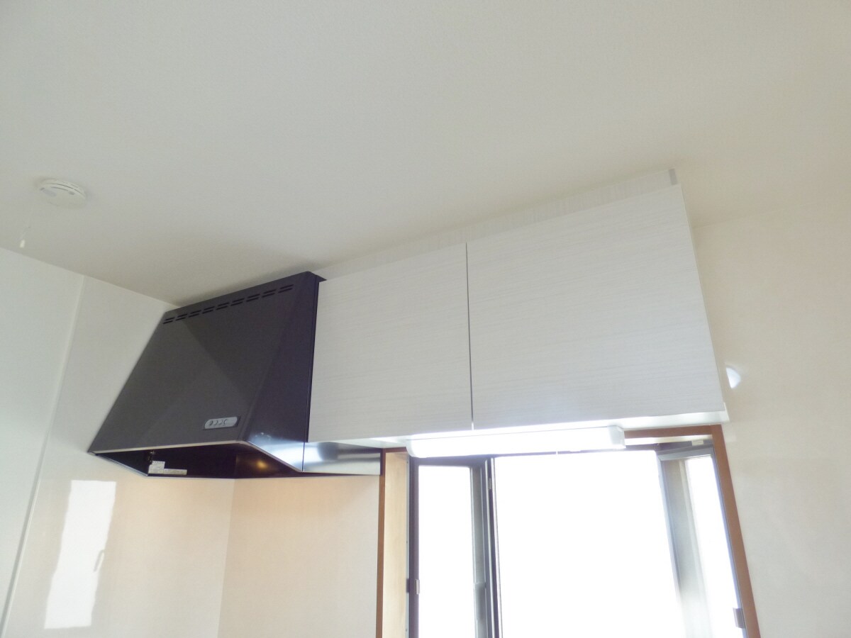 レンジフード＆キッチン収納 よしかわビル