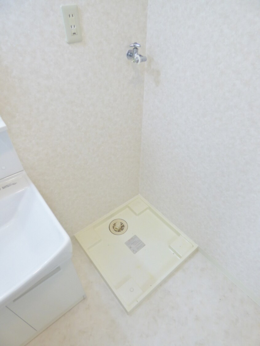 室内洗濯機置場 よしかわビル