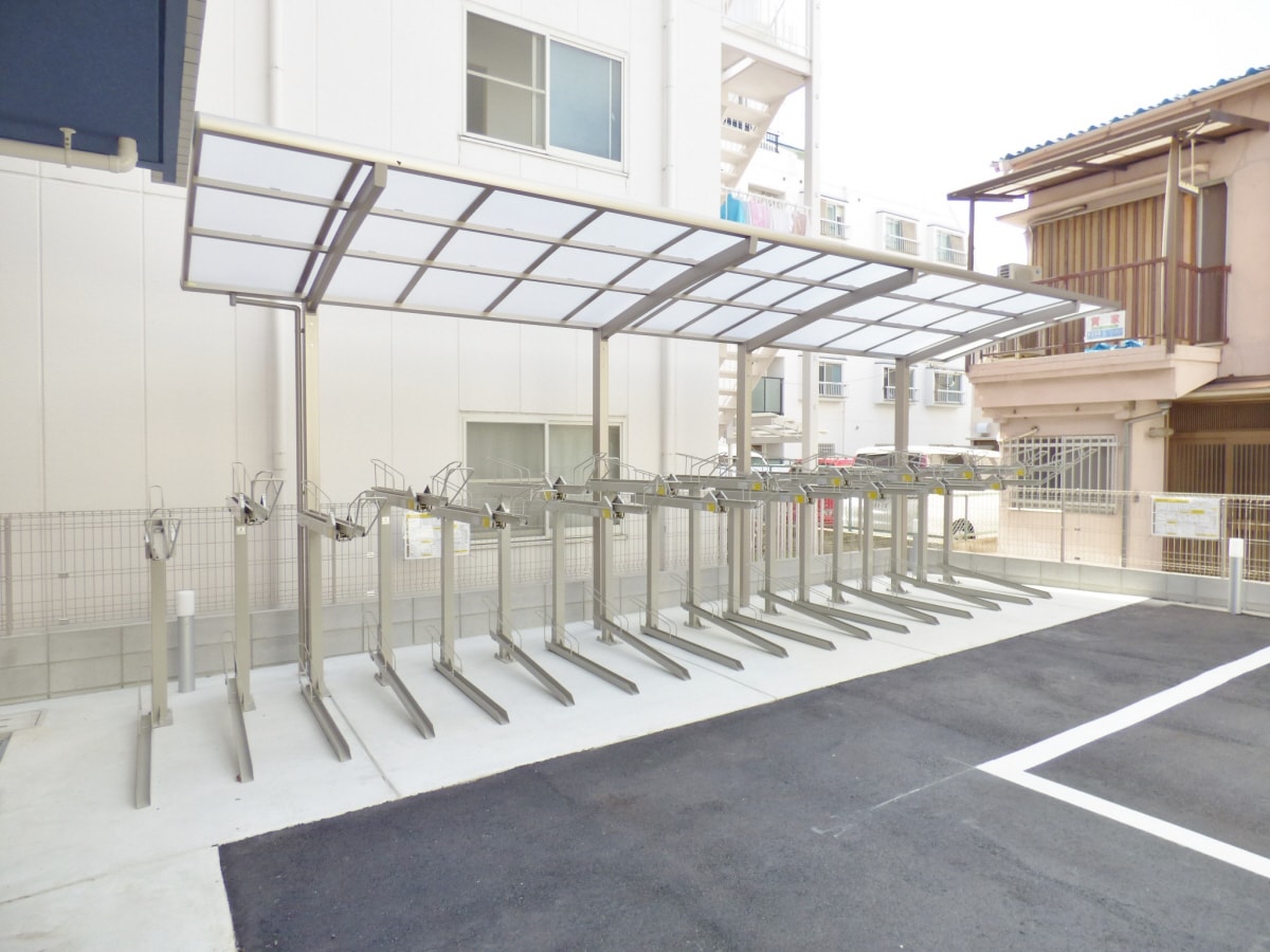 駐輪場 エヌエムスワサントアン