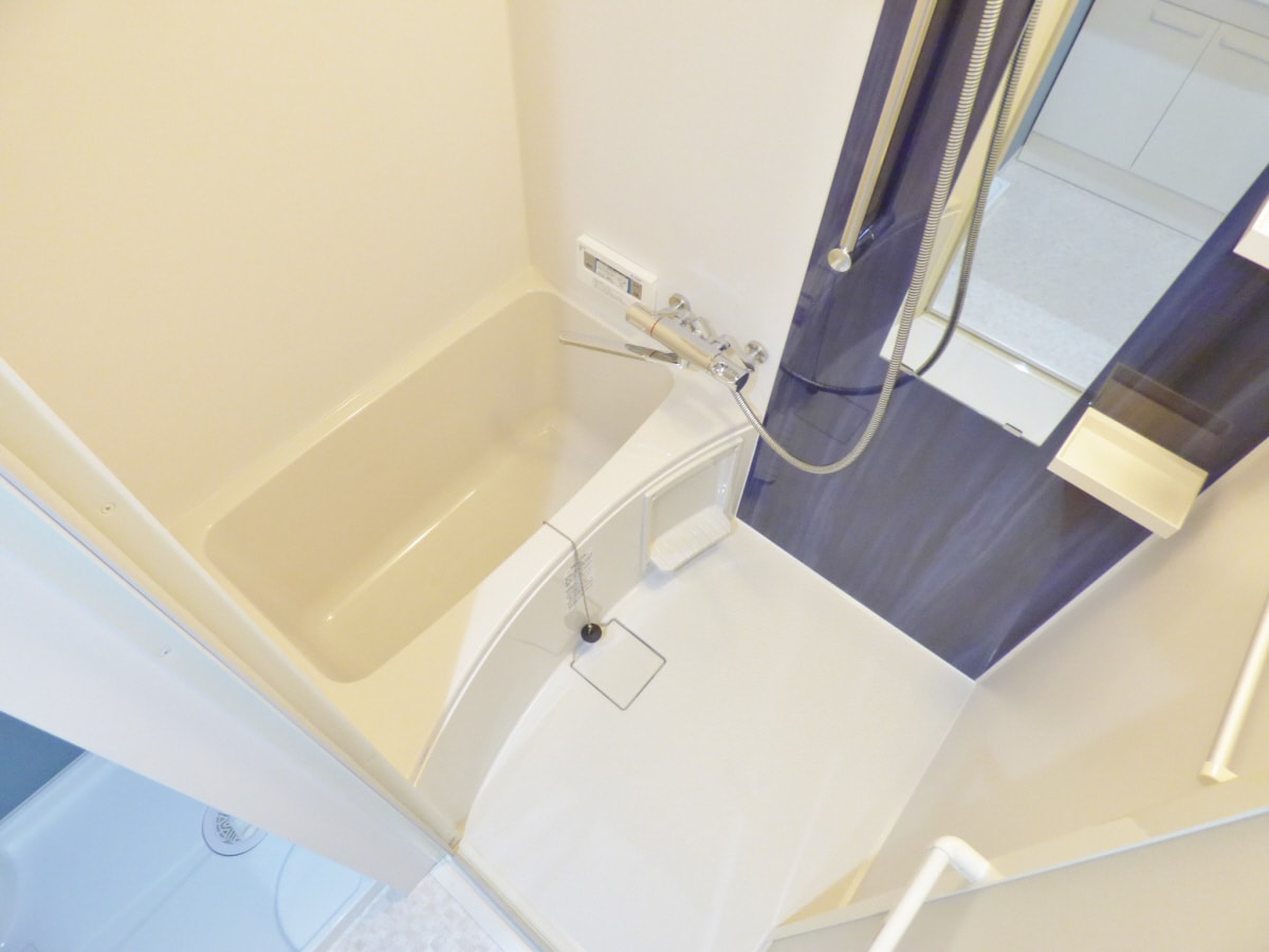 オシャレな浴室 エヌエムスワサントアン