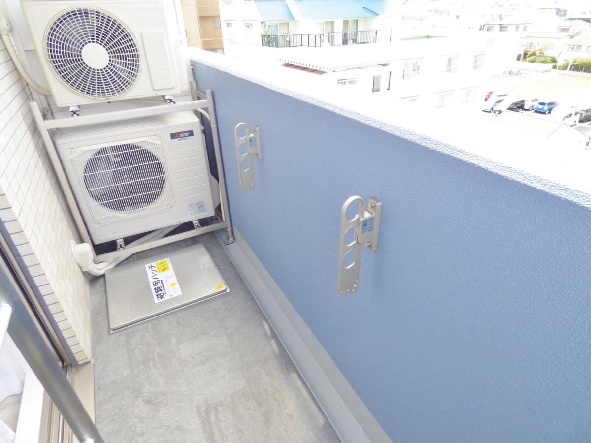 明るいバルコニー エヌエムスワサントアン