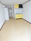 明るい洋室 サンビレッジ板宿