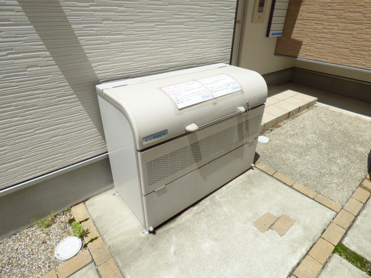 敷地内ゴミステーション コートブルー須磨