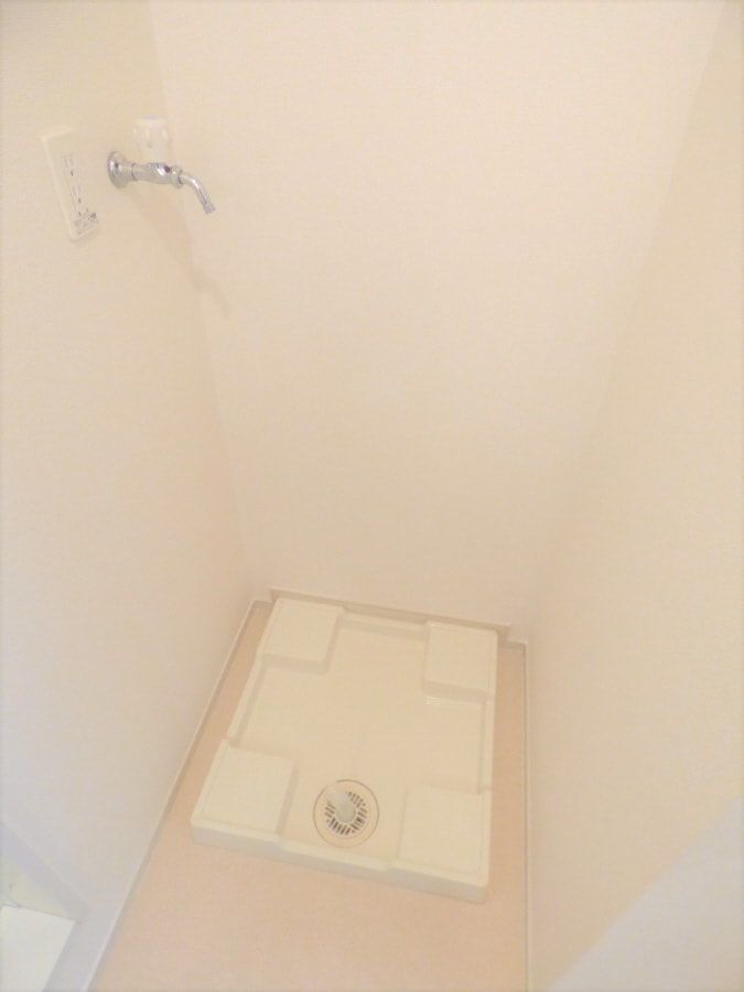 室内洗濯機置場 サニー離宮前