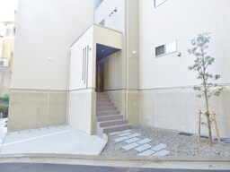 安心のオートロック完備