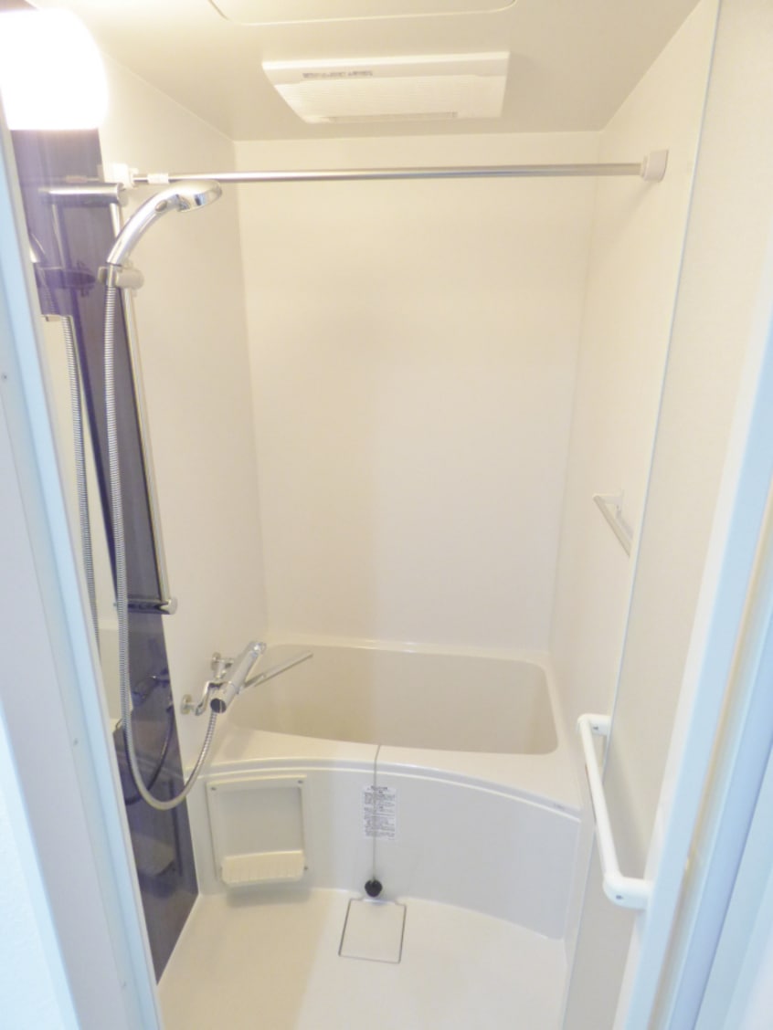 オシャレな浴室 エヌエムサンカンテキャトフＢ棟