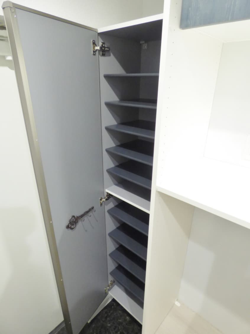 シューズボックス付 エヌエムサンカンテキャトフＢ棟