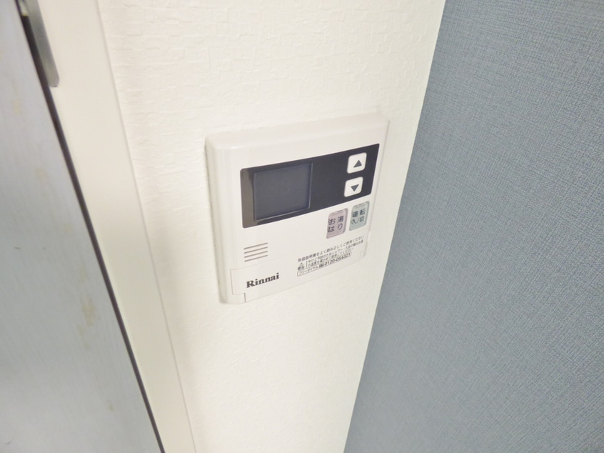 給湯器リモコン エヌエムサンカンテキャトフＢ棟