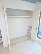 脚立のあるクローゼット エヌエムサンカンテキャトフＢ棟