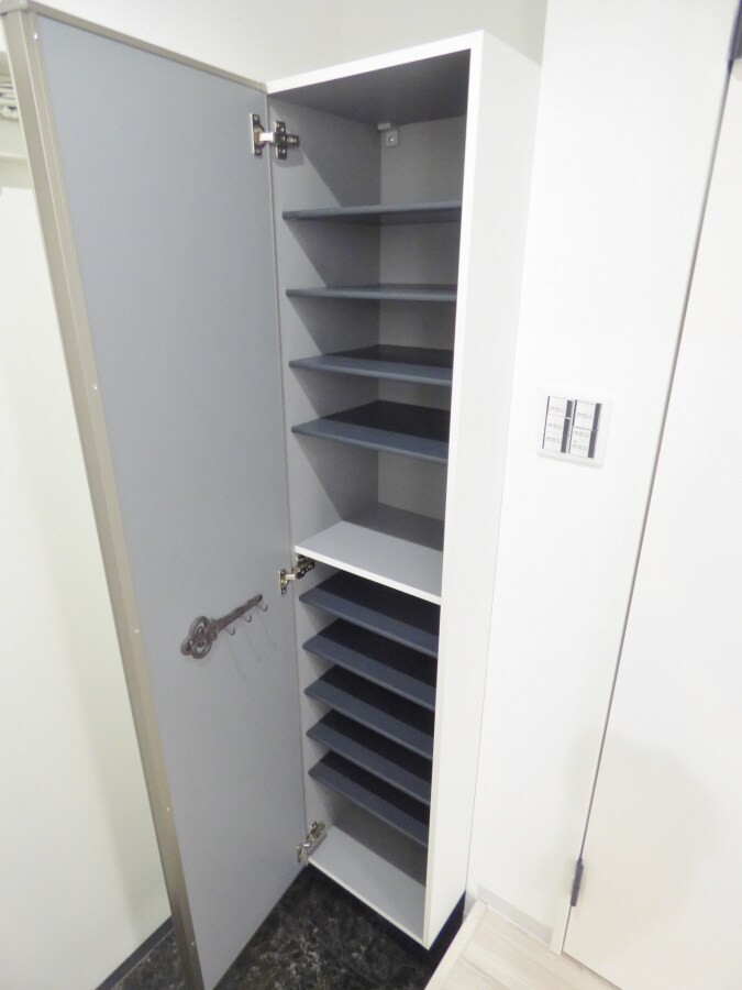 シューズボックス付 エヌエムサンカンテキャトフＢ棟