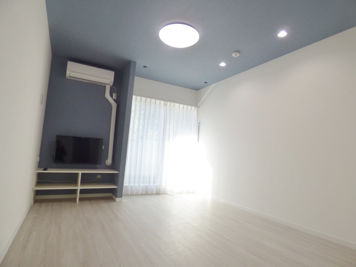 広々としたオシャレな洋室 エヌエムサンカンテキャトフＣ棟