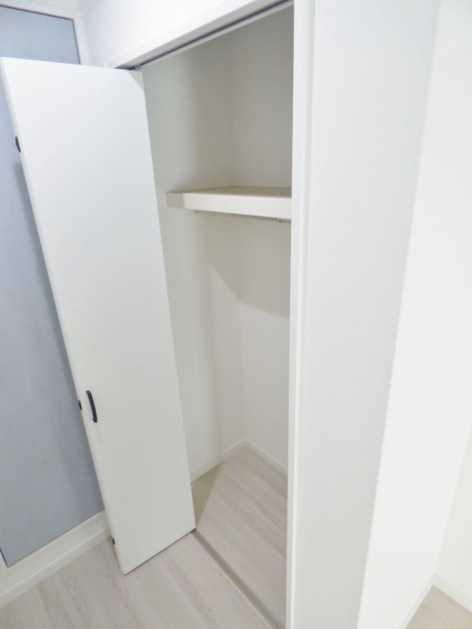 脚立のあるクローゼット エヌエムサンカンテキャトフＣ棟