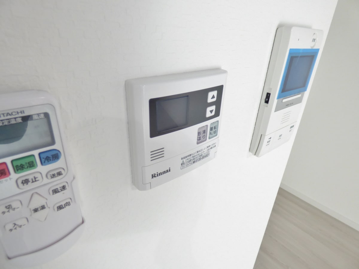 給湯器リモコン エヌエムサンカンテキャトフＣ棟