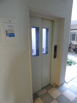 エレベーター完備
