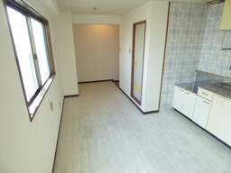 広々としたダイニング