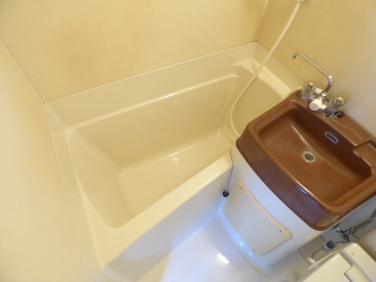 キレイな浴室 華山マンション