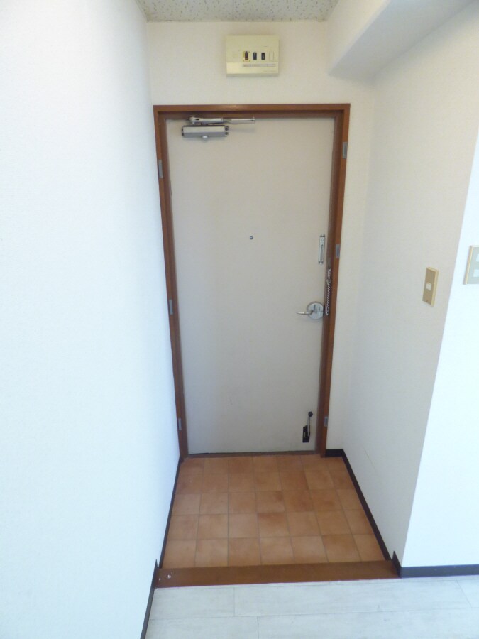 玄関 華山マンション