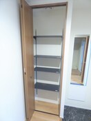 トールタイプのシューズボックス付 メゾンド・メルヴェーユ須磨Ⅱ