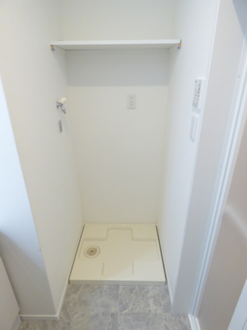 室内洗濯機置場 モデルノ大手町