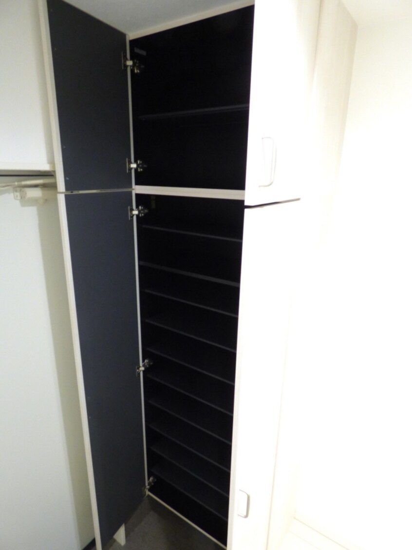 シューズボックス付 ワコーレヴィアーノ須磨千守町