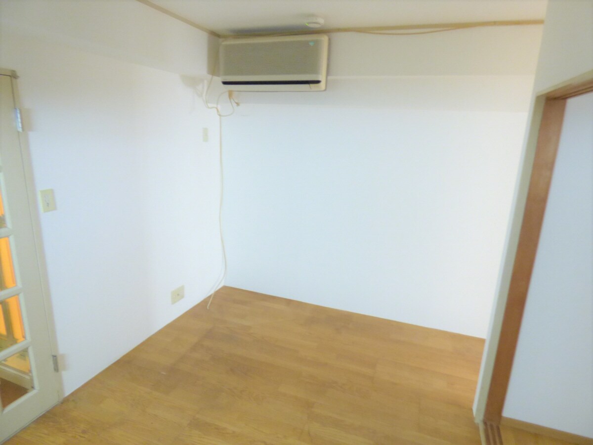 キレイなダイニング グランドシャトー板宿Ⅱ