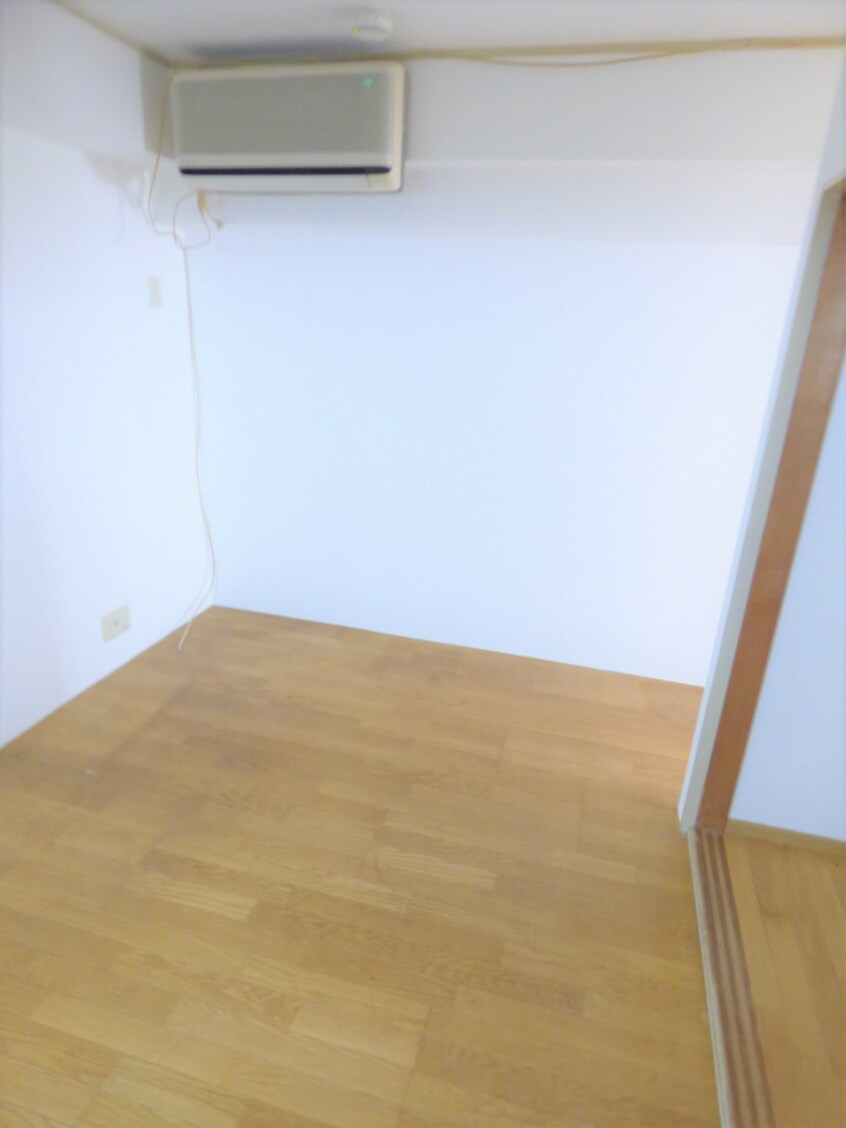 キレイなダイニング グランドシャトー板宿Ⅱ