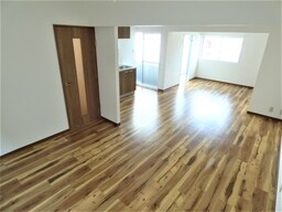 １９．５帖ある広々とした洋室