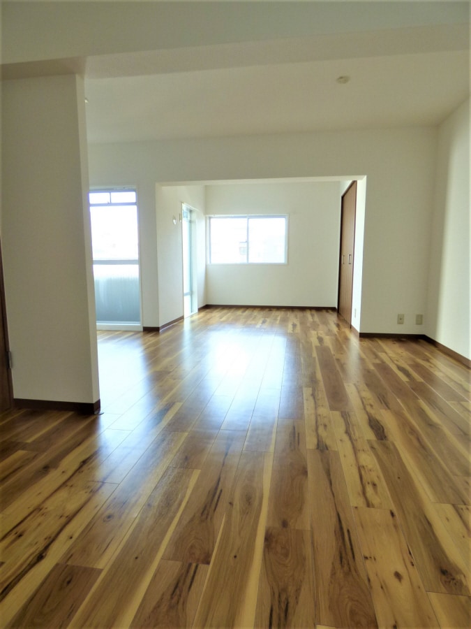 明るい洋室 桂尾山サンハイツ