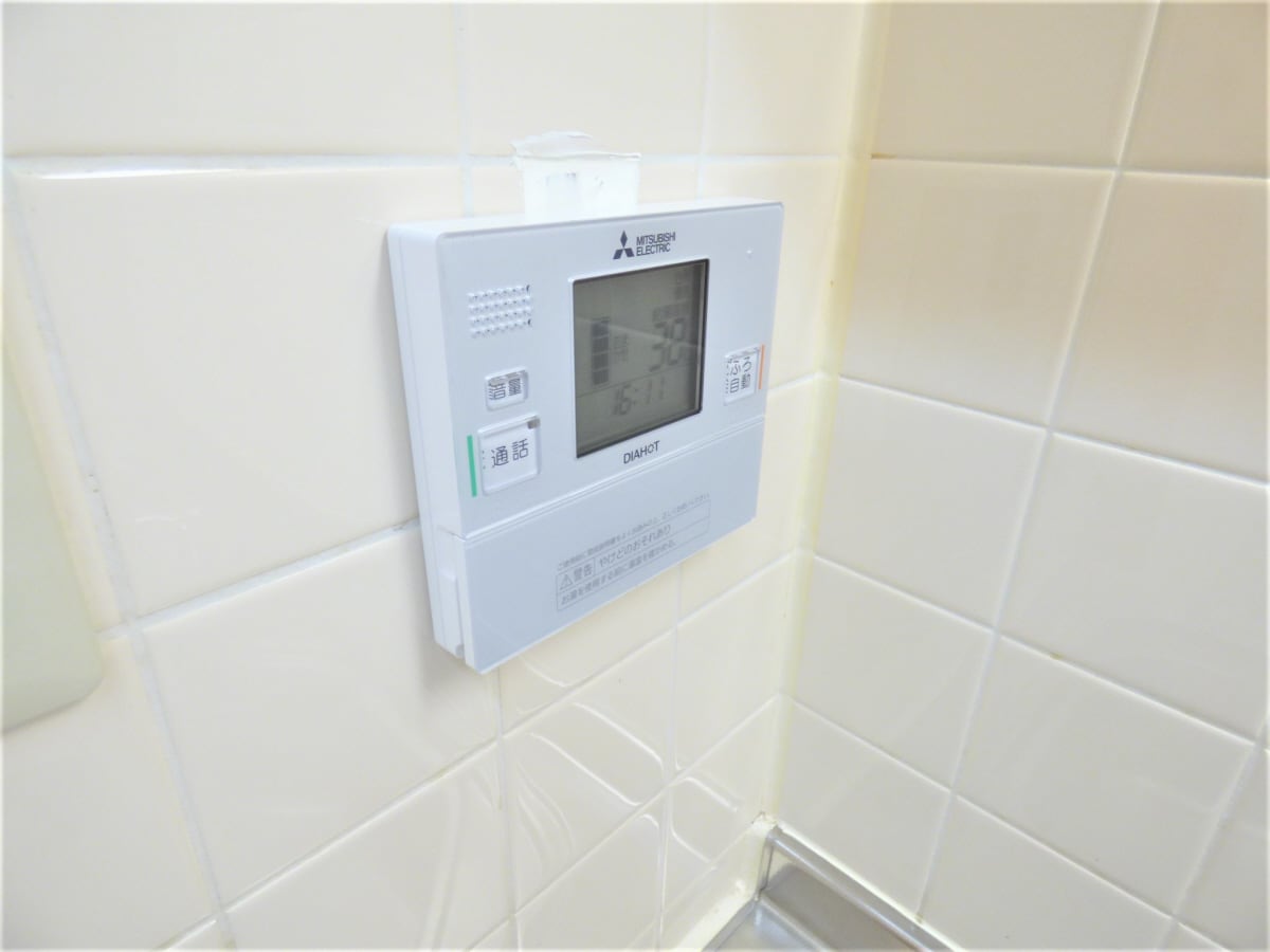 給湯器リモコン ラヴィール須磨