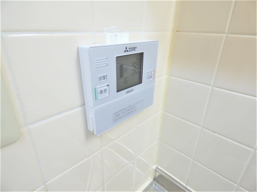 給湯器リモコン ラヴィール須磨