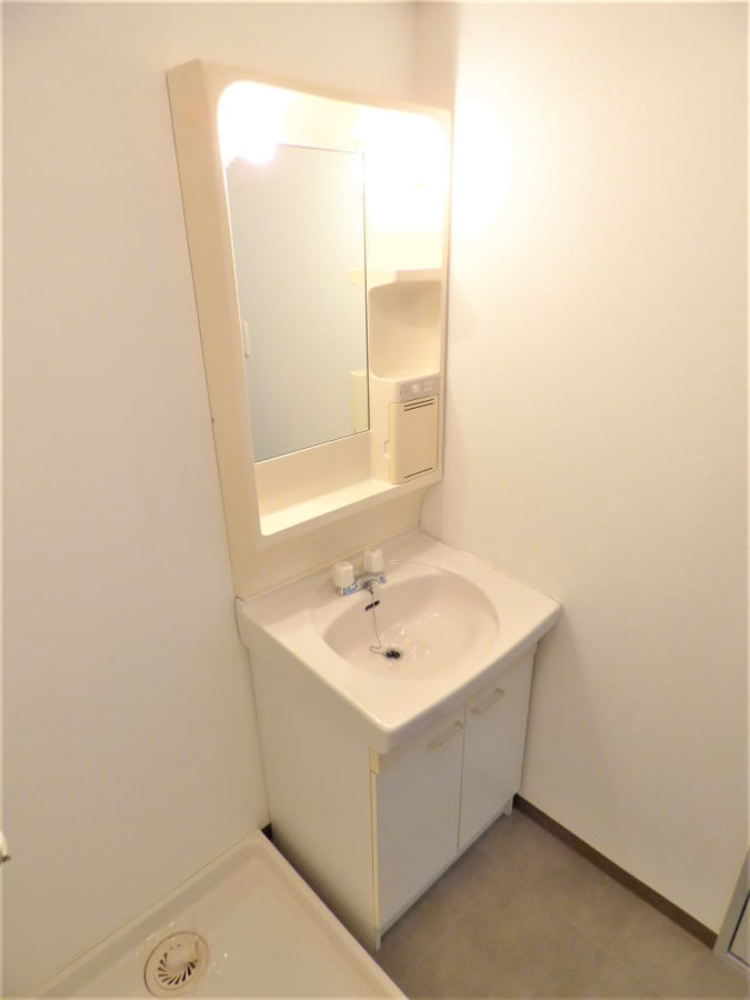 キレイな洗面台 メゾン板宿