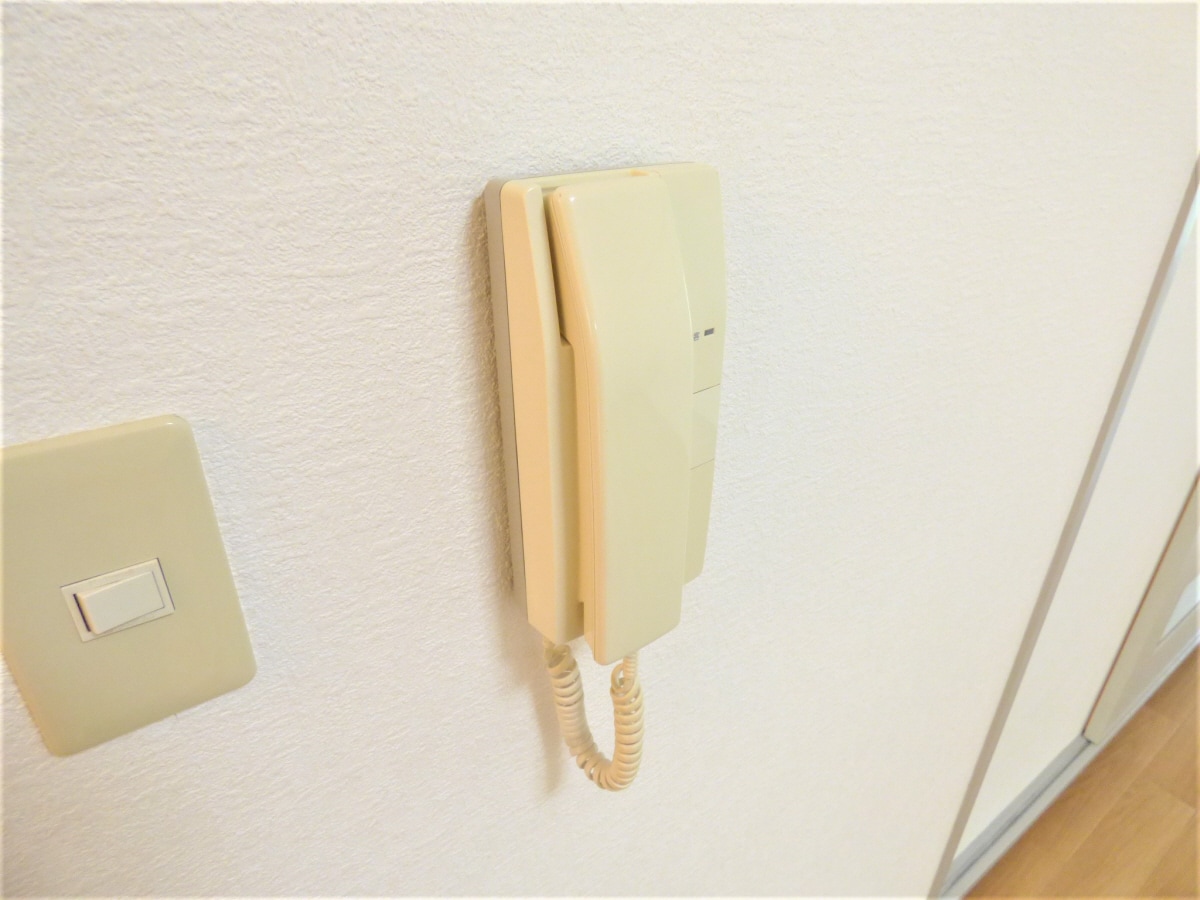 インターホン メゾン板宿