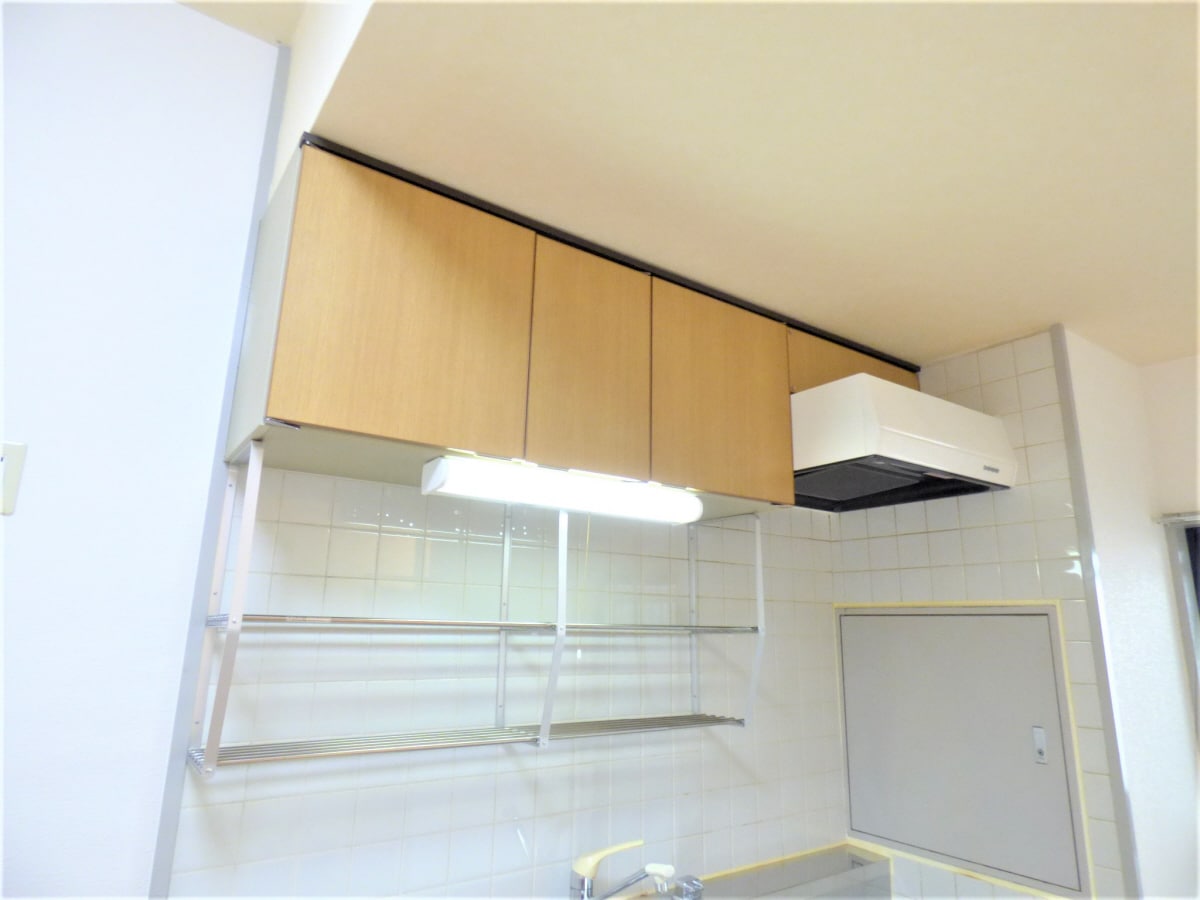 レンジフード＆キッチン収納 メゾン板宿