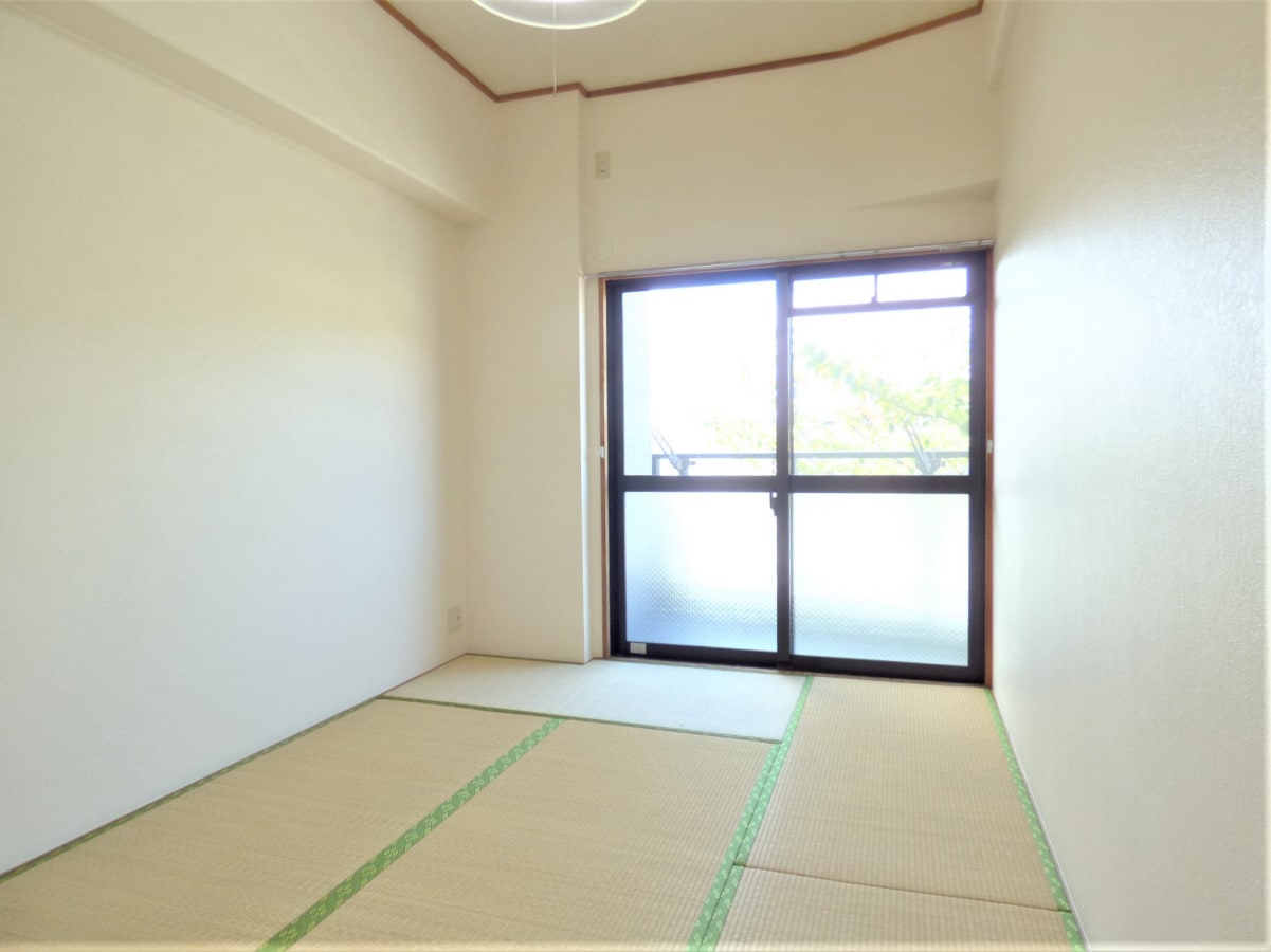 キレイな和室 メゾン板宿