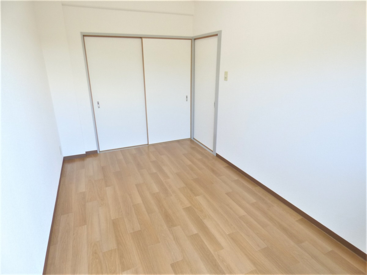 キレイな洋室 メゾン板宿