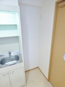 冷蔵庫置場 ステーションコートノース