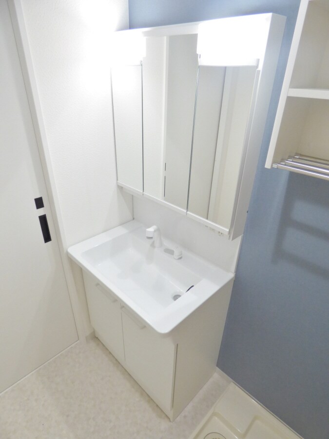 シャンプードレッサー エヌエムサンカンテキャトフＥ棟