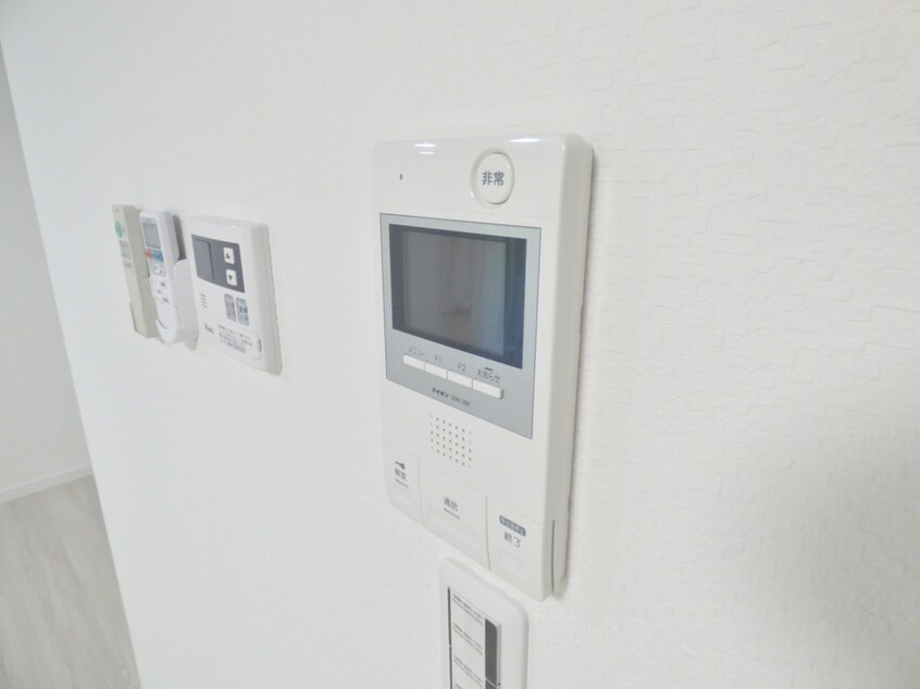 オートロック連動ＴＶモニターホン エヌエムサンカンテキャトフＤ棟