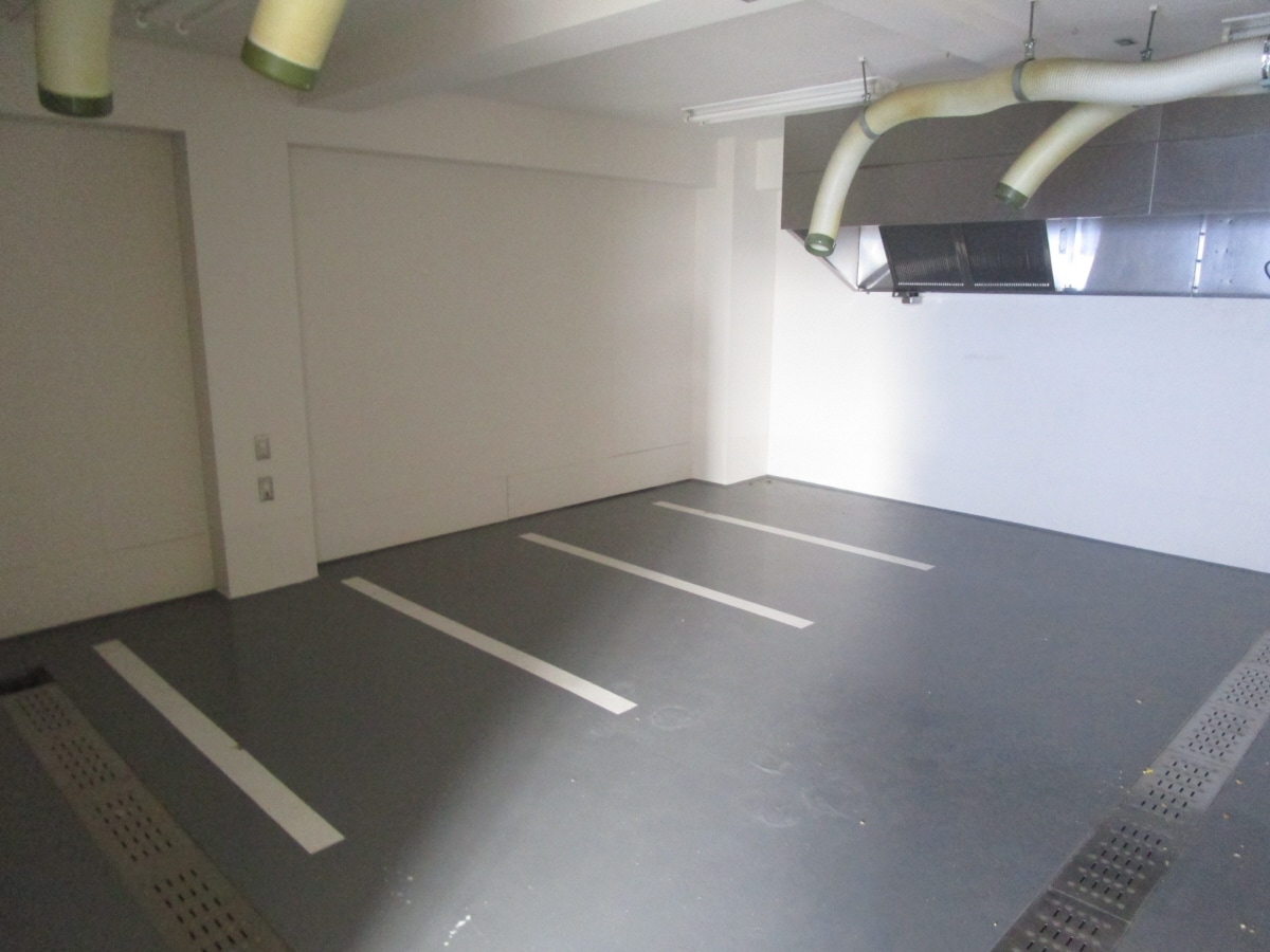 バイク置場 ブリランテ神戸マグノリアコート