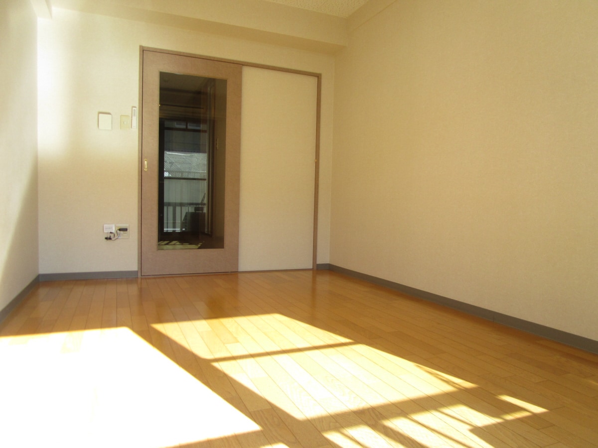 明るい洋室 ブリランテ神戸マグノリアコート